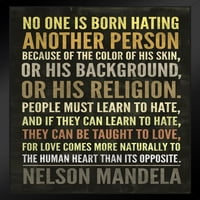 Никой не се ражда мрази друг човек Нелсън Мандела Известен мотивационен вдъхновяващ цитат Екип Работа Вдъхнете котировки Гратратност Позитивност Подкрепа за мотивация или окачване на дървена рамка дисплей 9x13